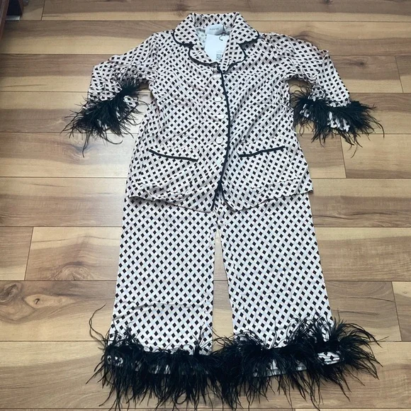 NWT Sleeper Party Pajama Set - Picture 6 of 14